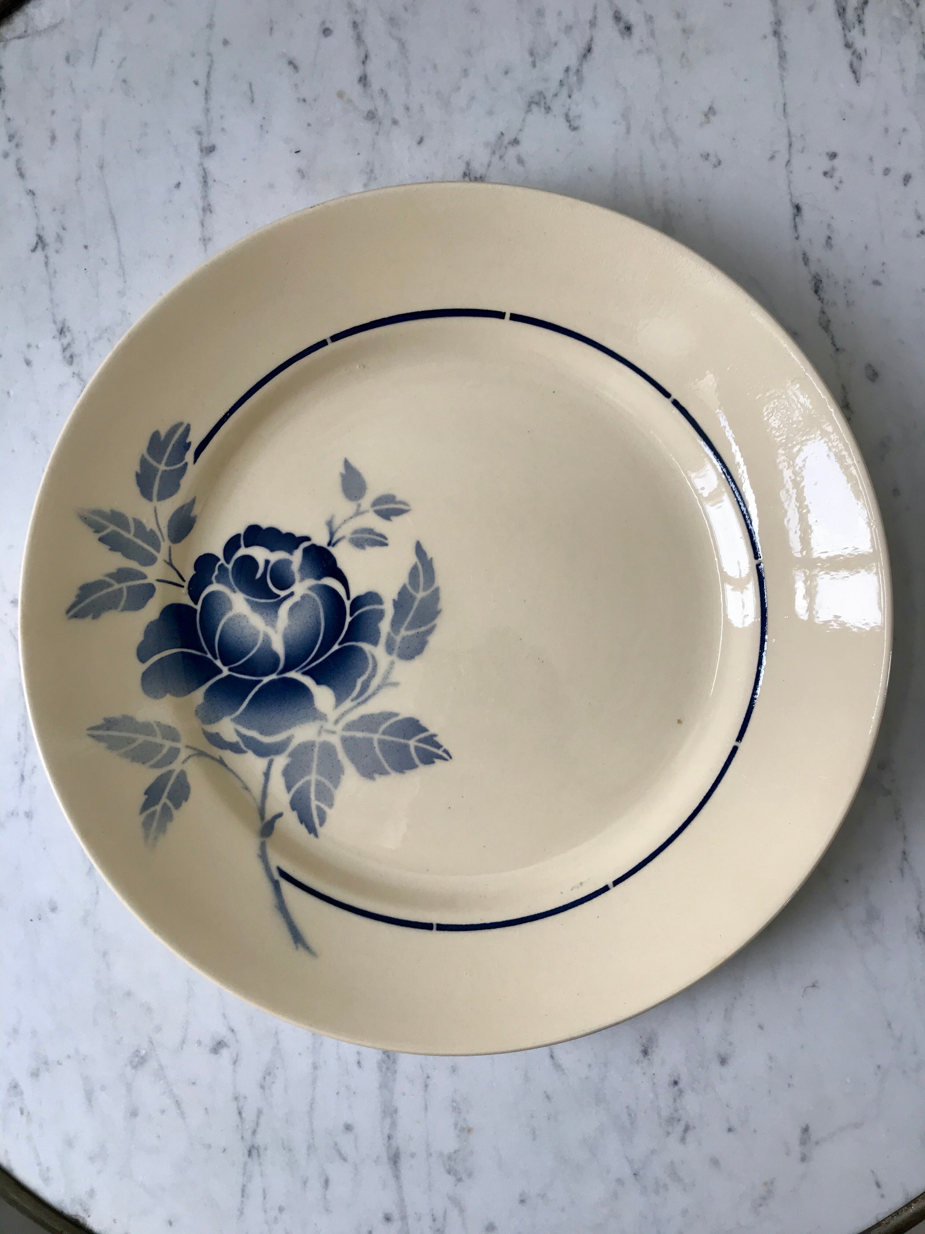 set of 4 dessert plates blue flowers Saint-Amand years 30-40