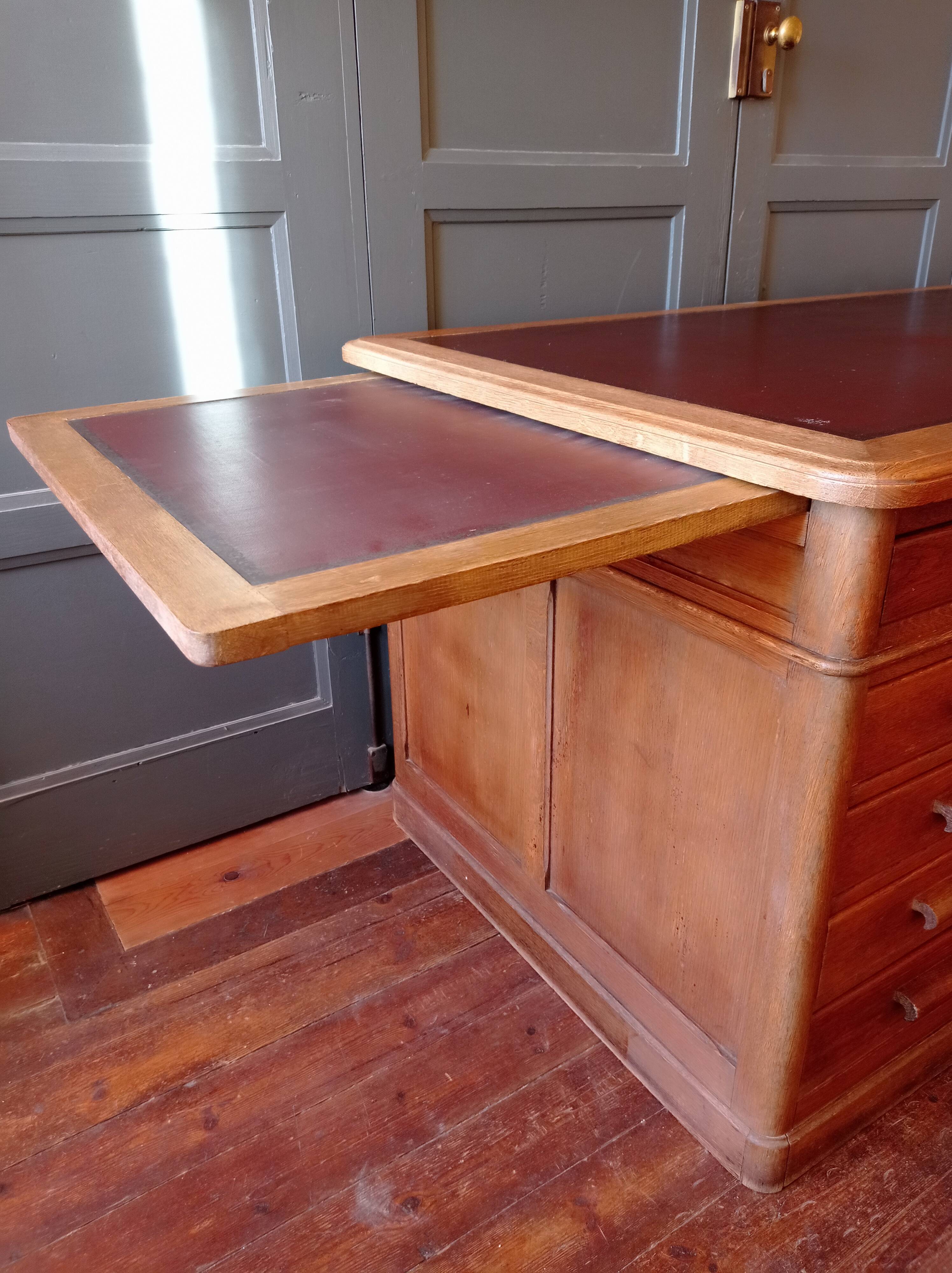 Oak desk