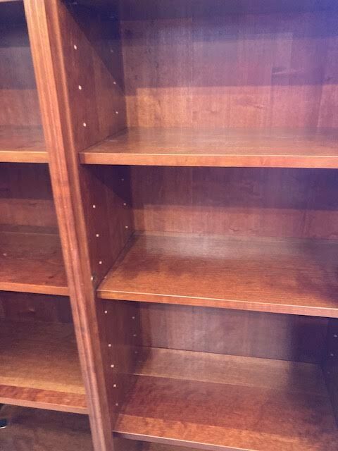 Bookcase with 2 glass doors