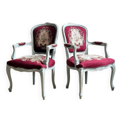 Paire de fauteuils tapissés cabriolets Louis XV