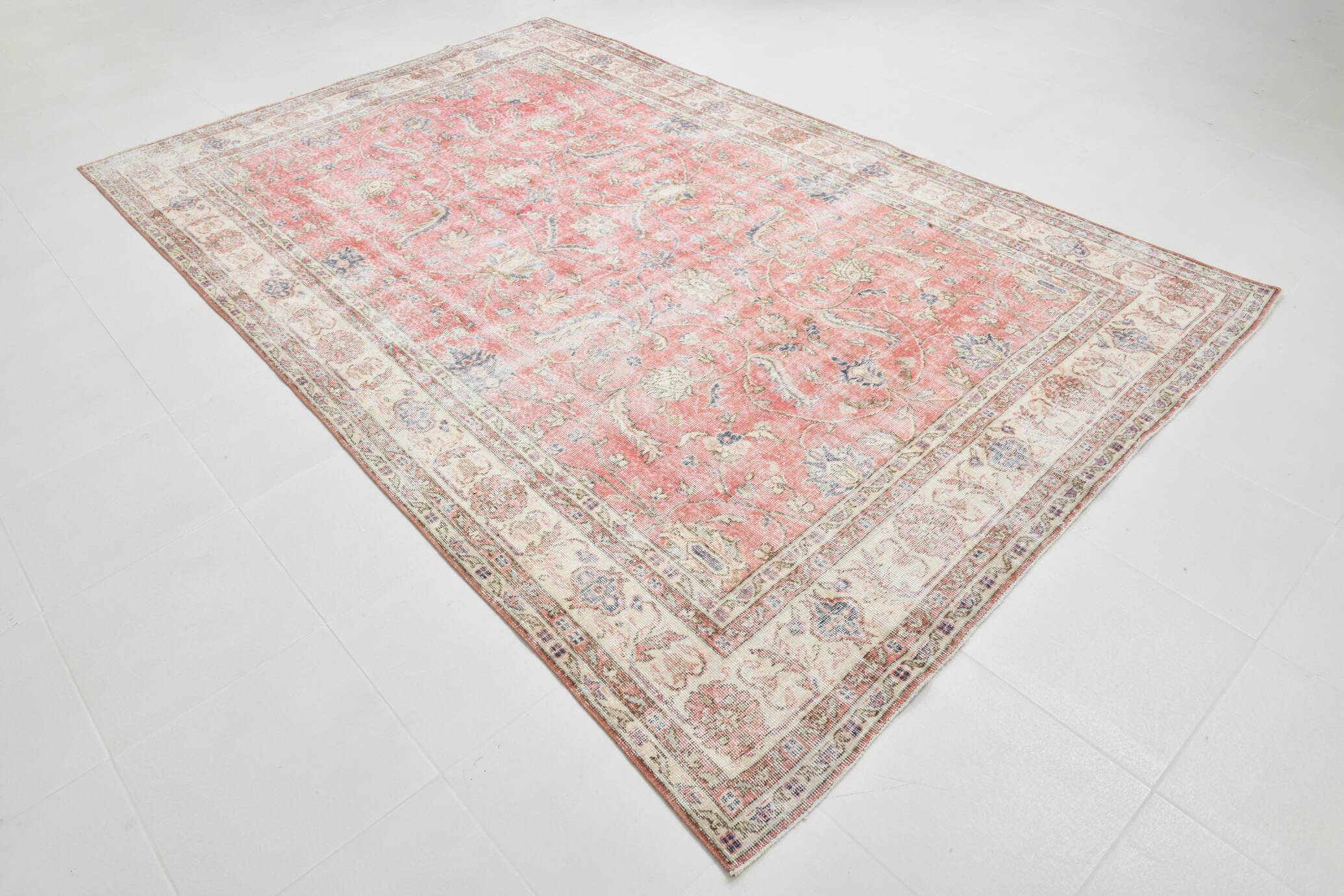 7x10 Dusty Red Persian Area Rug, 205x322Cm