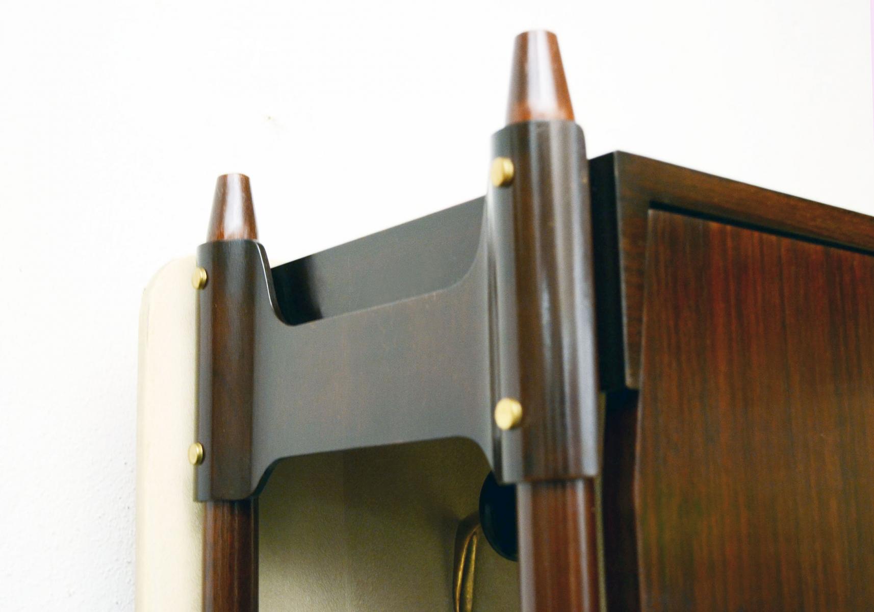 Armoire en bois, Italie, 1950