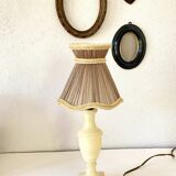 Varnished alabaster lamp, new fabric cable, mesh lampshade