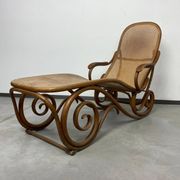 Daybed in curved wood no. 2 by Thonet