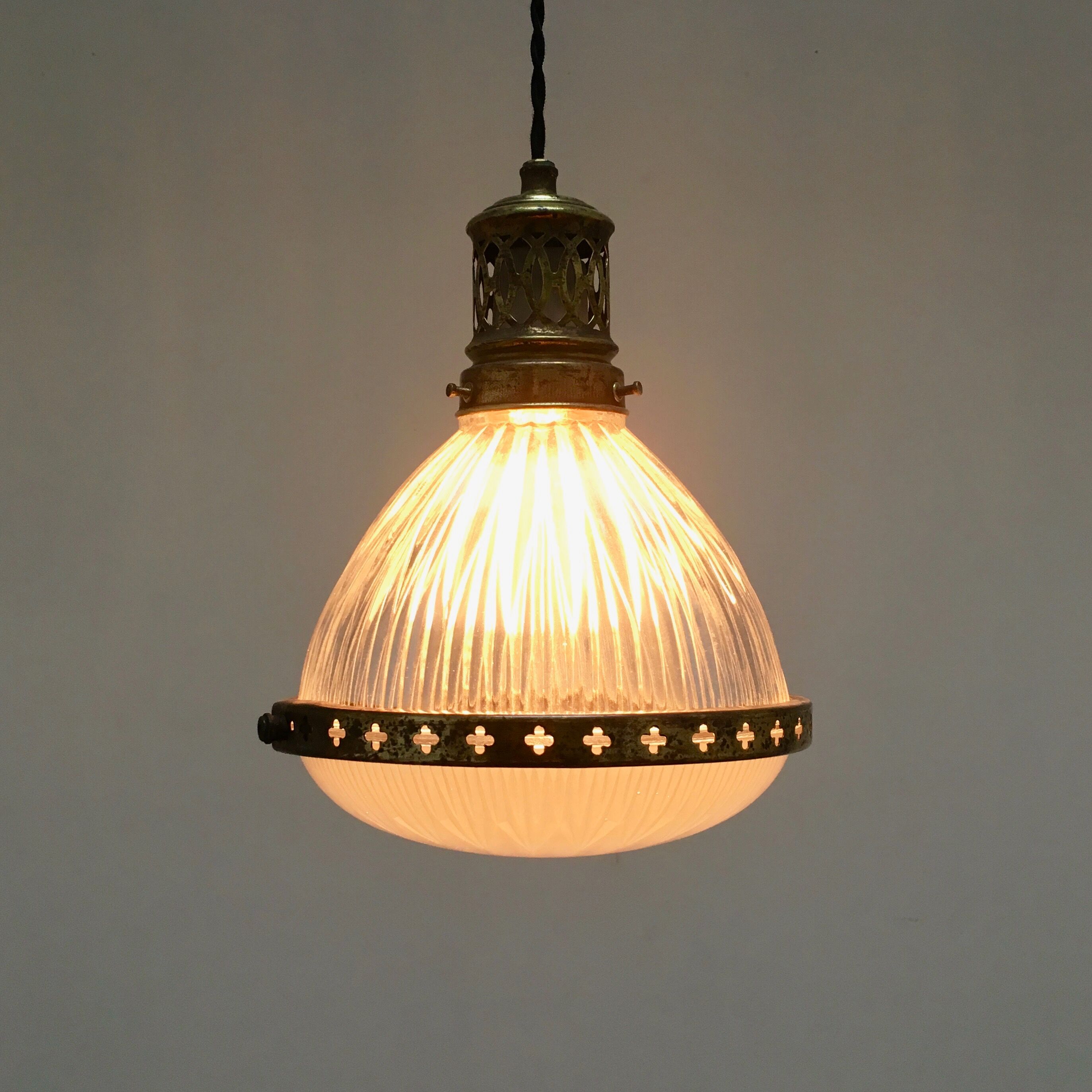 Suspension Holophane circa 1920