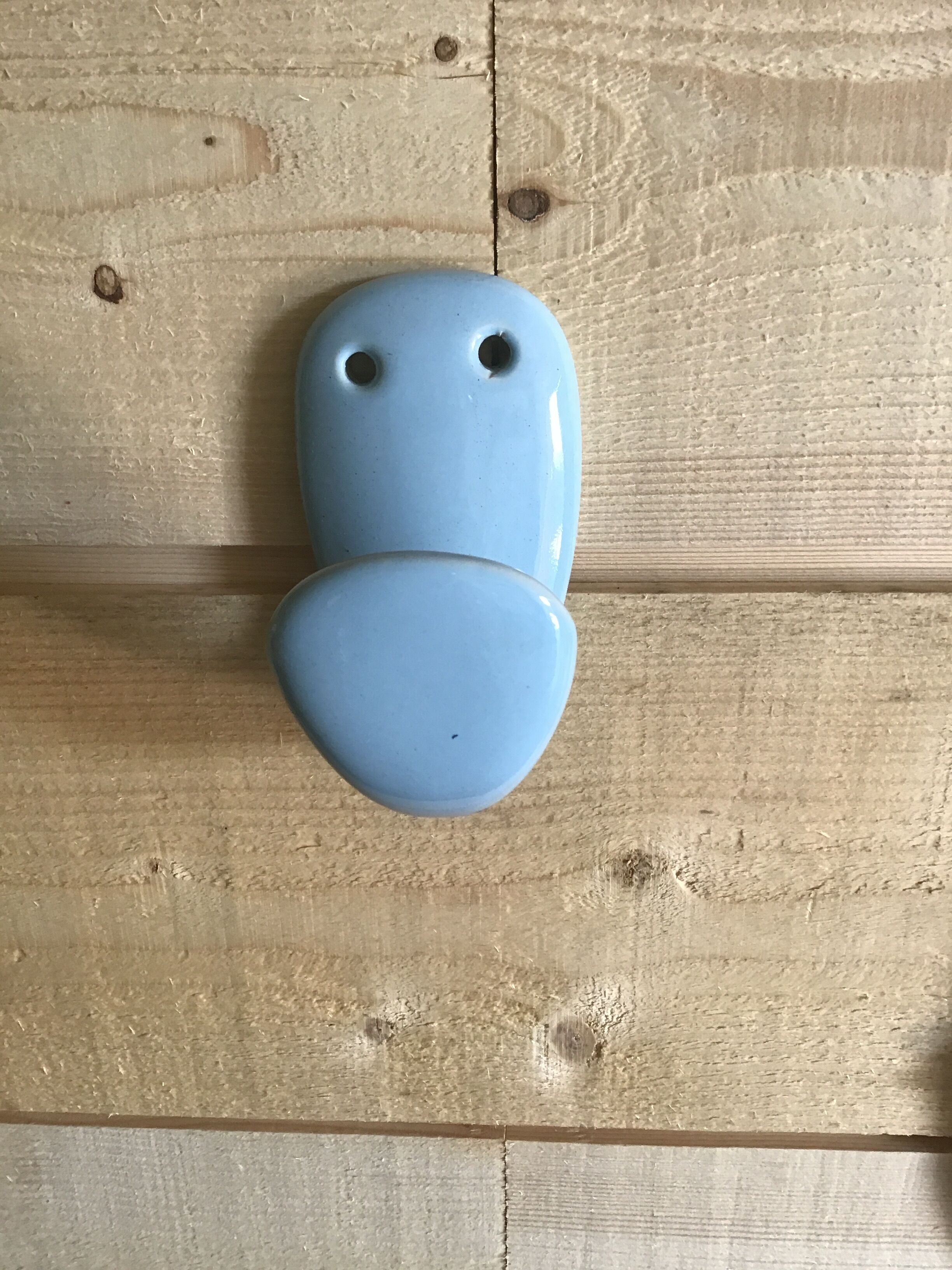 Porcelain hook