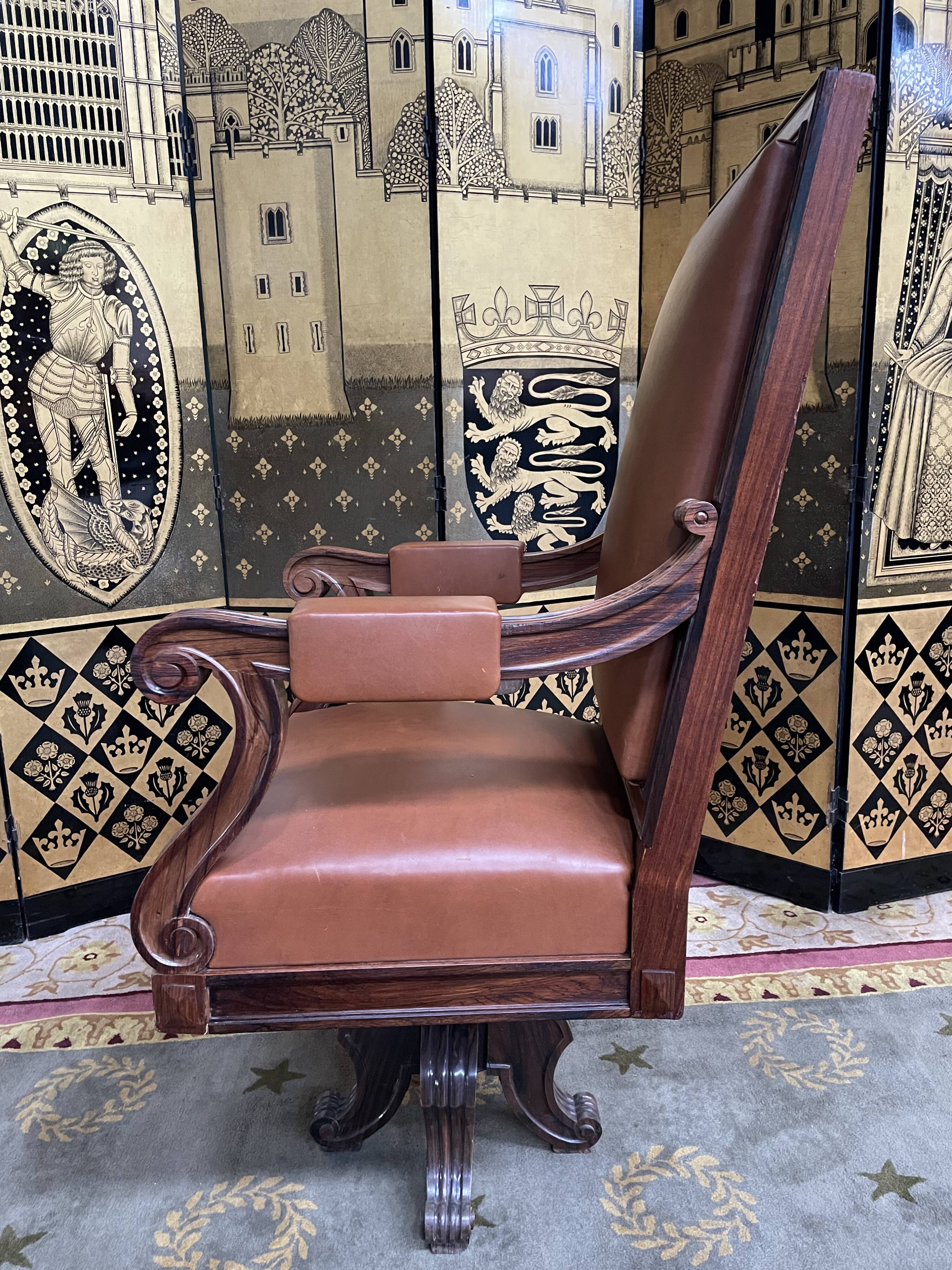 American swivel office chair "HILLCREST"