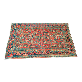 Hamedan carpet