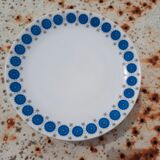 9 Thomas dessert plates