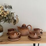 Teapot and cup set