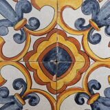 Wall cladding earthenware with fleur-de-lis