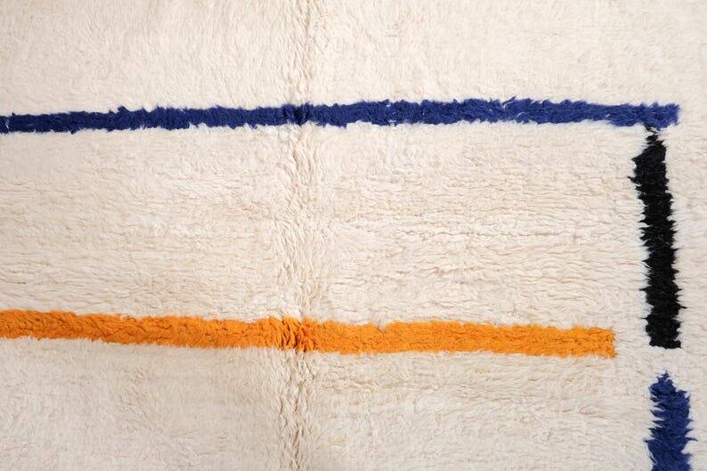 Handwoven natural wool rug with colourful patterns, size 1.4/2.6 m.