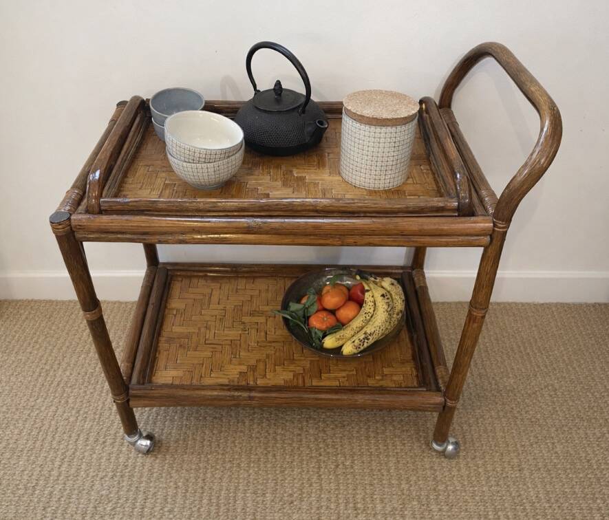 Dessert trolley