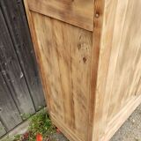 Parisian wardrobe wood in the rough "skirts"