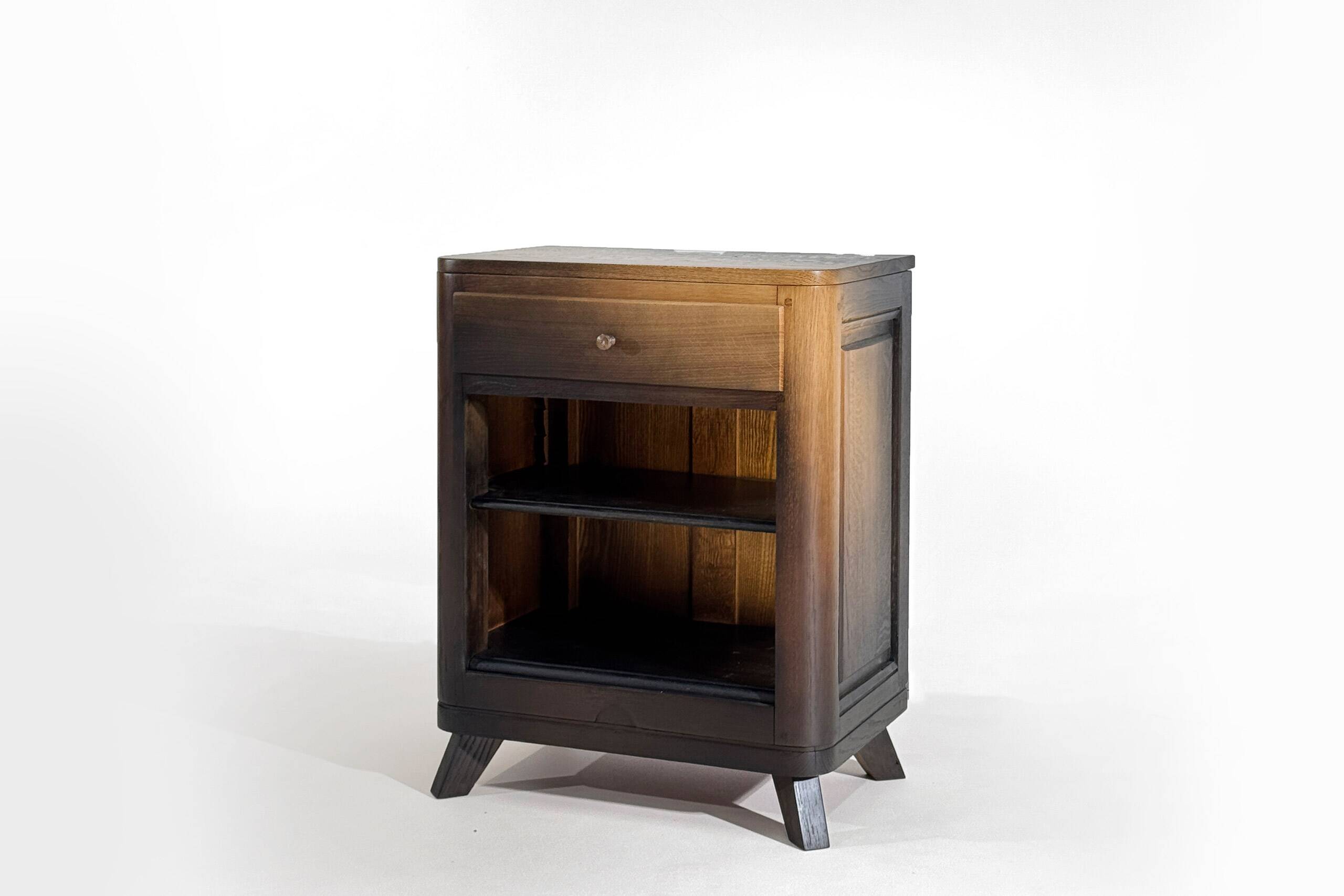 Chest of drawers, small piece of solid oak furniture, jam cabinet.