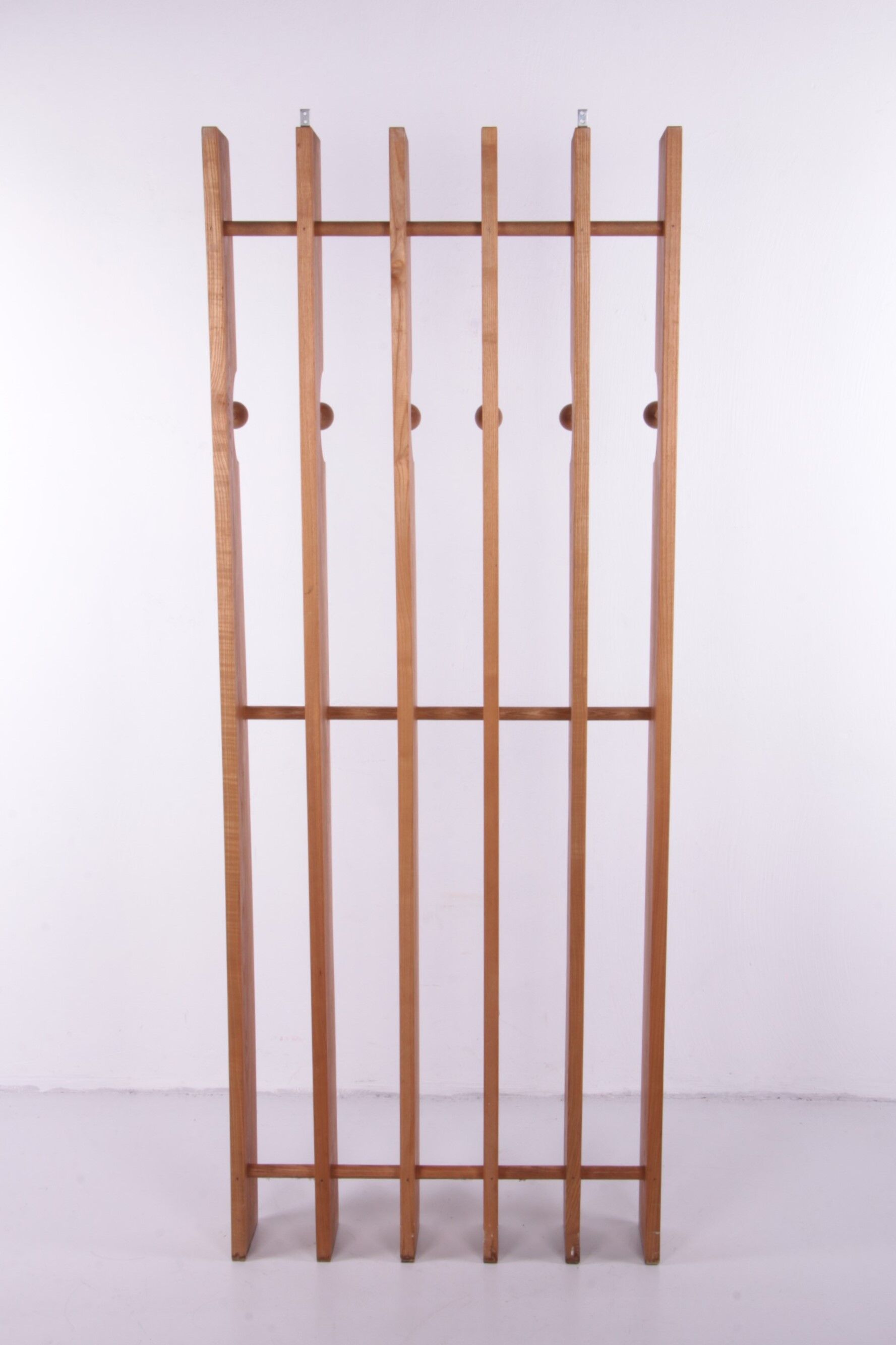 Porte-manteau Arspect-Spectrum édition rare 1970 Essen bois Pays-Bas