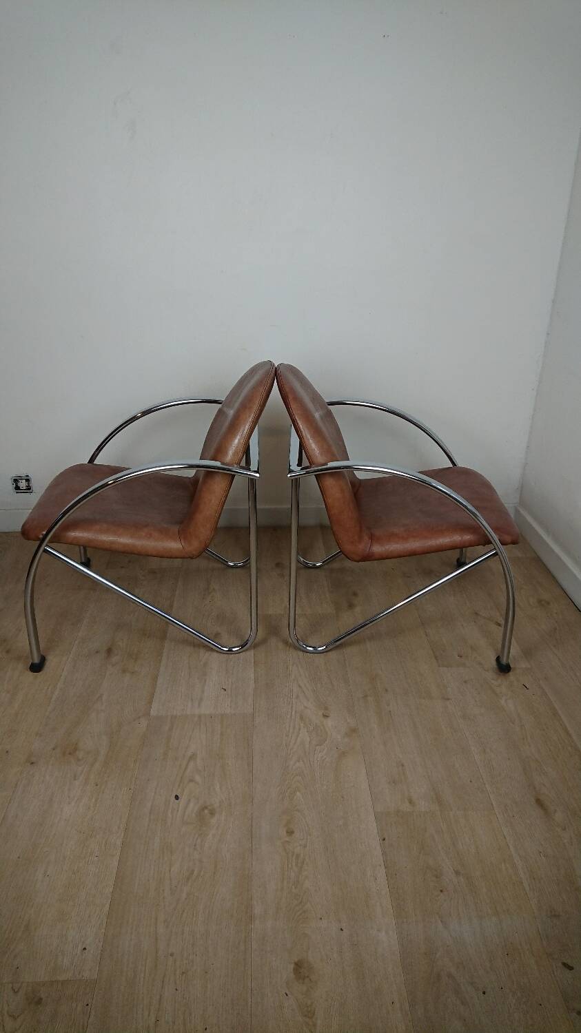 Souvignet plichaise armchair