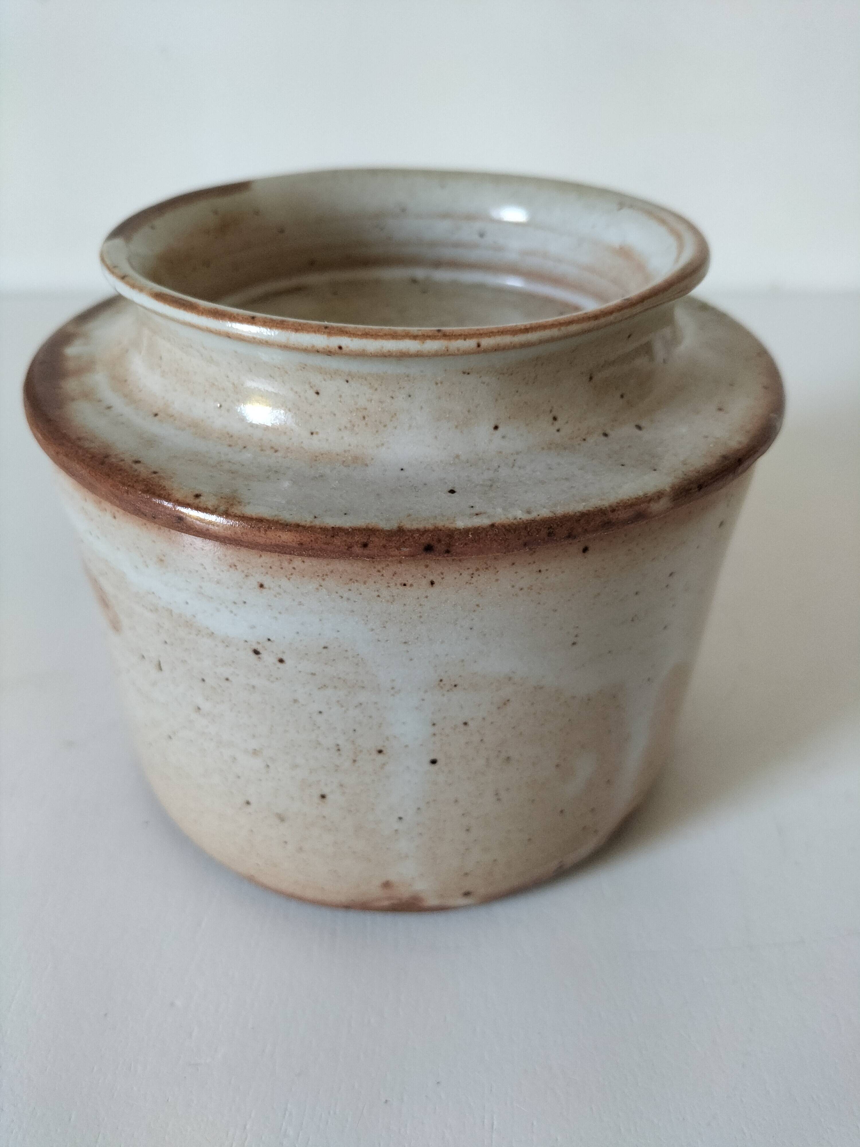 Beurrier à eau en grès artisanal
