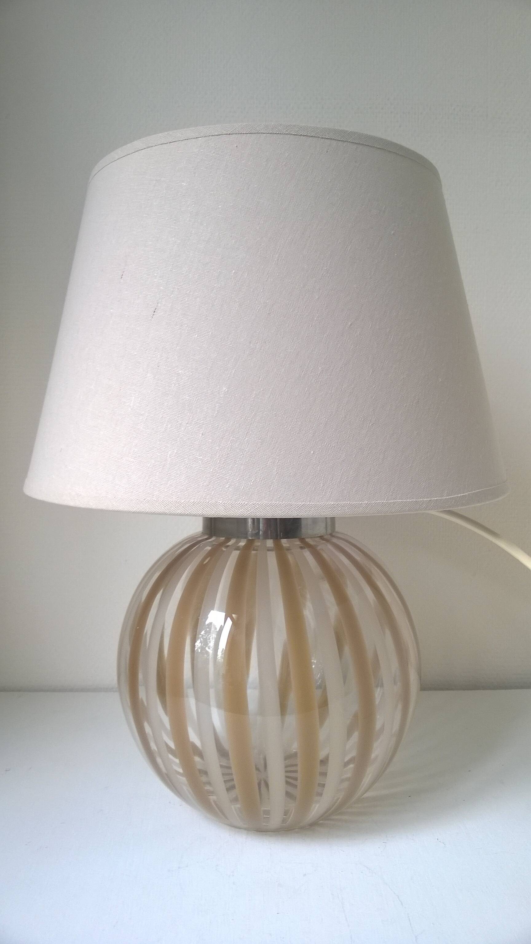 Lampe de table en verre de Murano par Carlo Moretti 1970