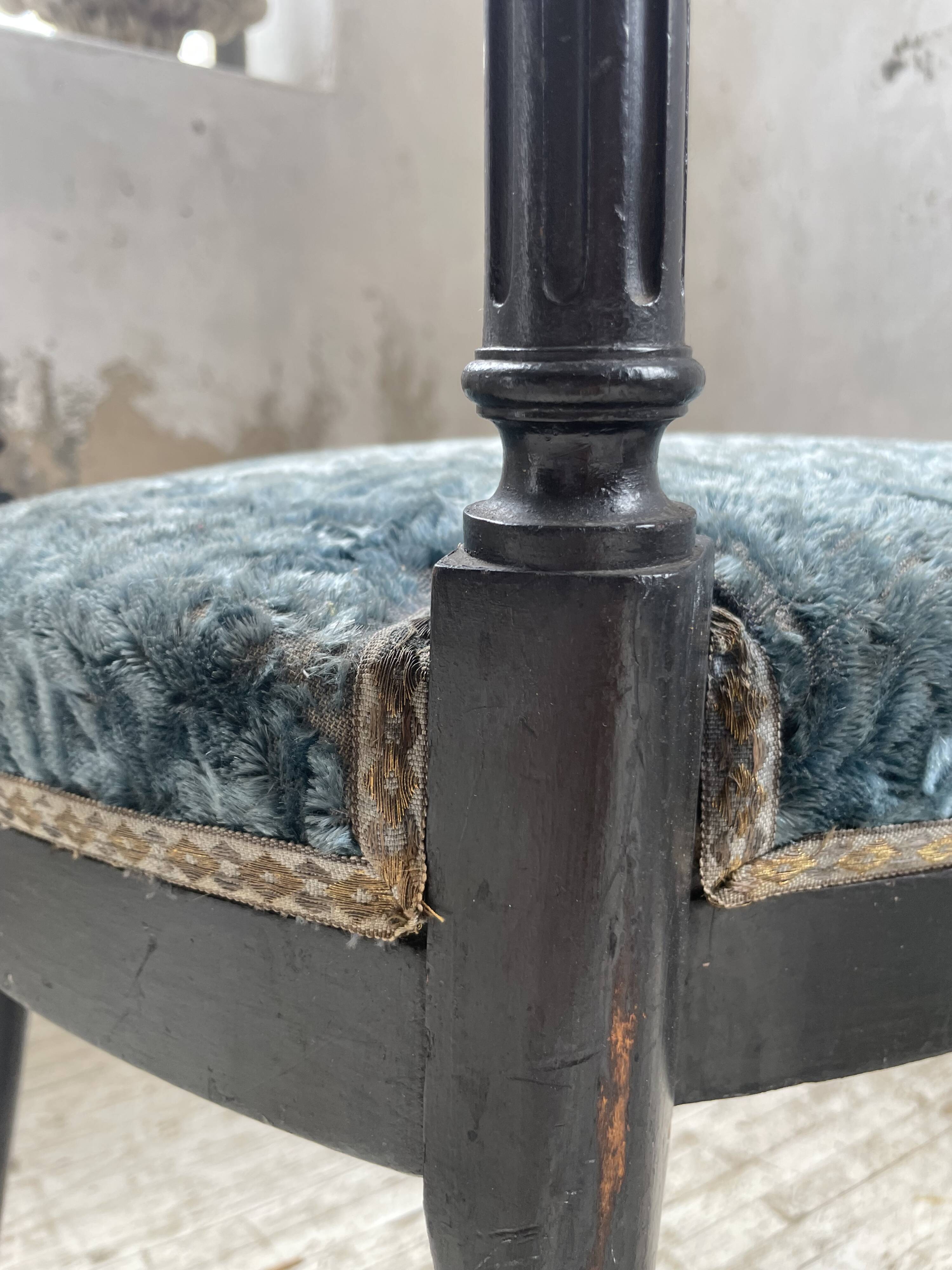 Chaise Napoléon 3 velours bleu