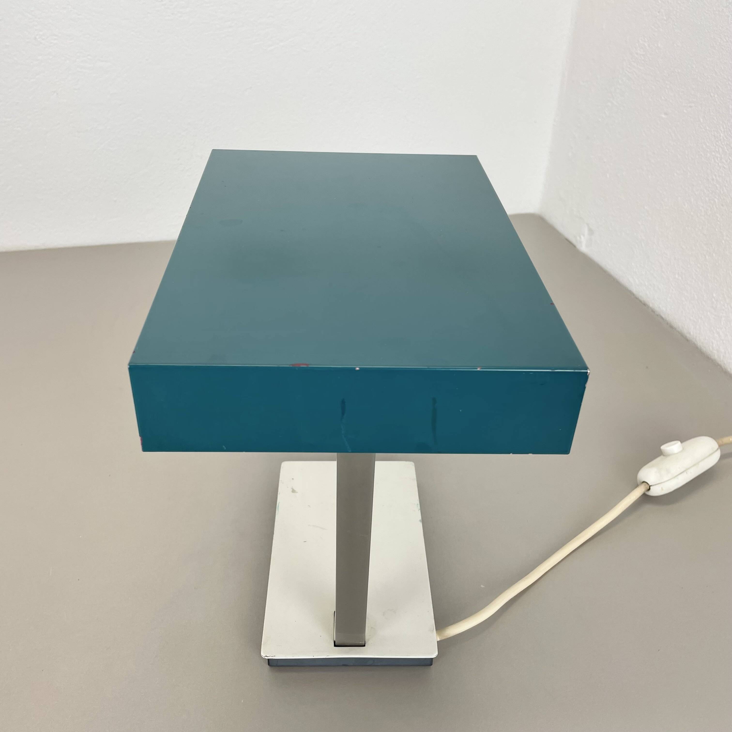 Modernist green Cubic Sputnik Table Light Kaiser Leuchten Lights, 1970s Ger