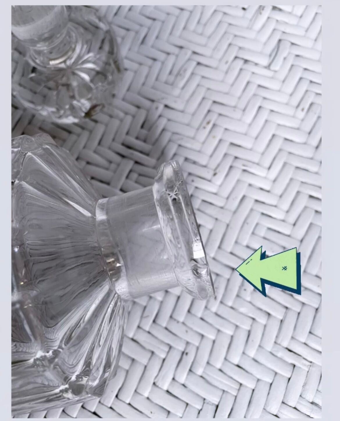 Carafon en cristal taillé H21