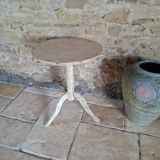 Side table, patinated pedestal table with natural pigments