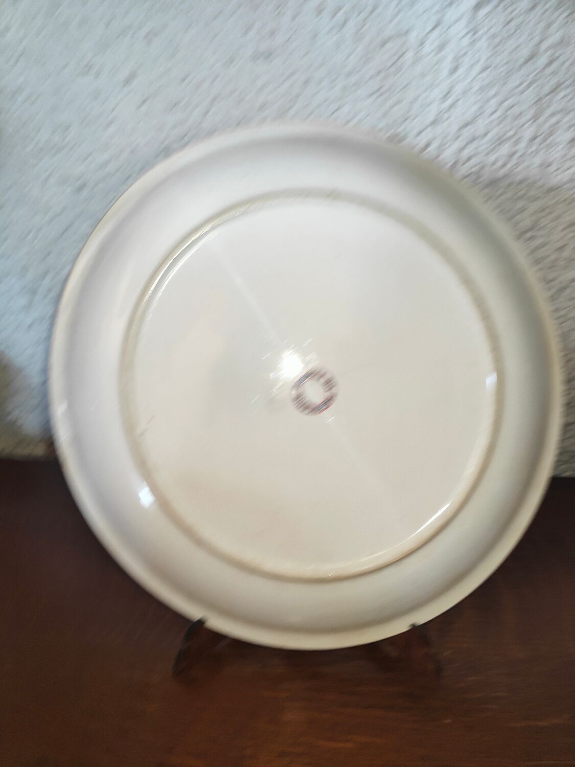 Pie dish of France with rooster decoration