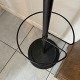 Manade coat rack
