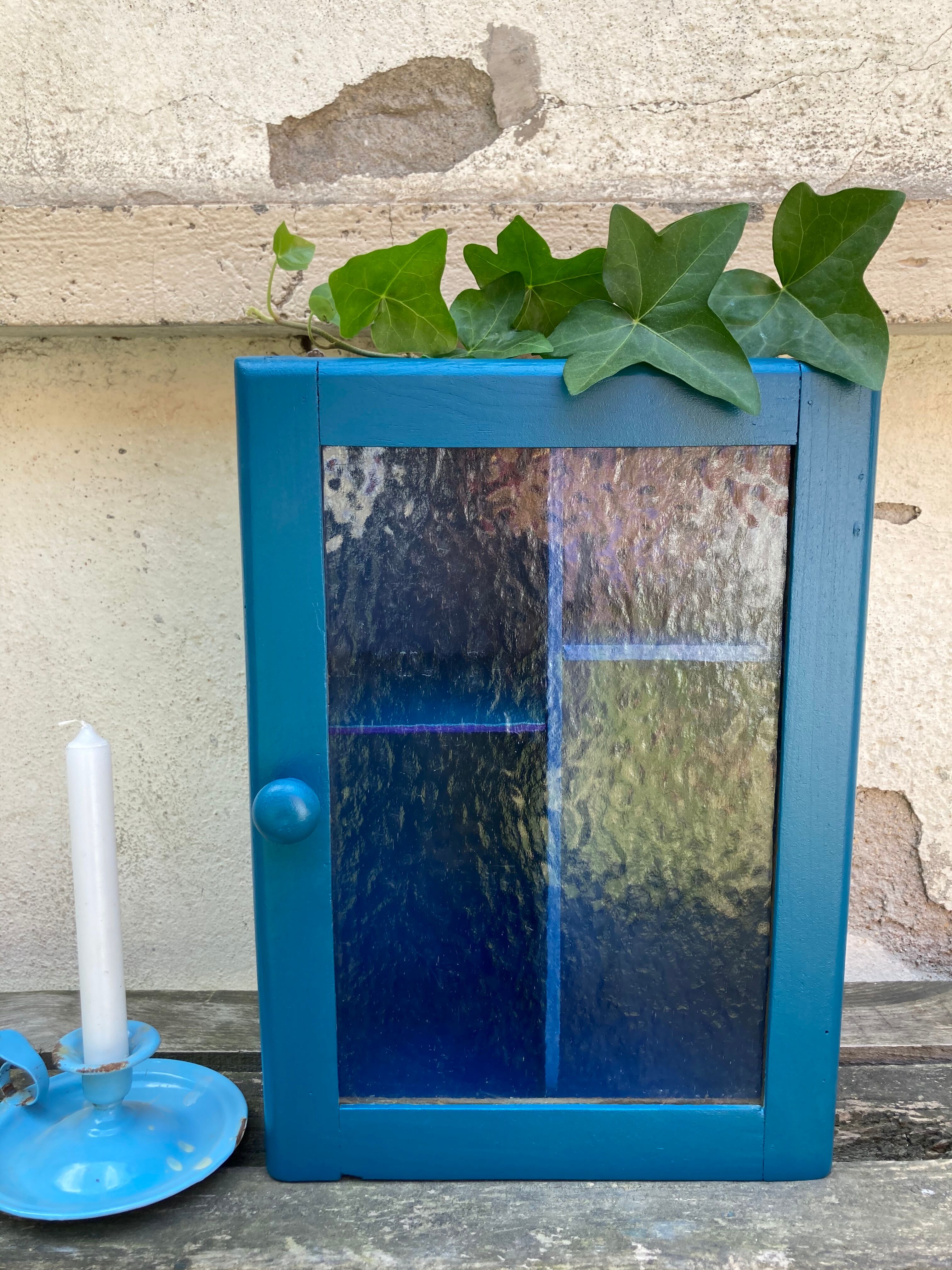 Glazed medicine cabinet