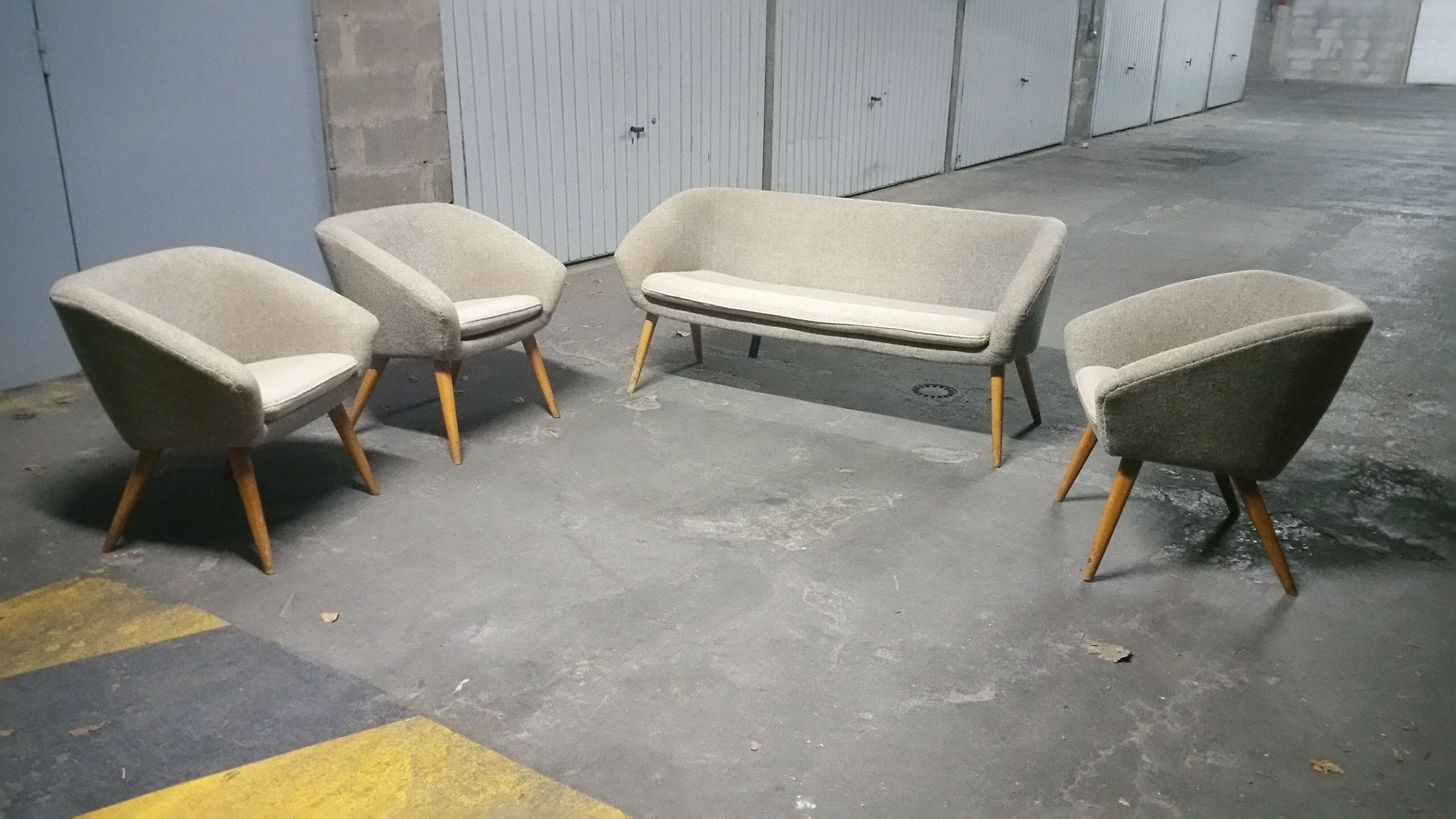 Sofa 3 Chair Danish cocktail of the 50s/60s gray / white
