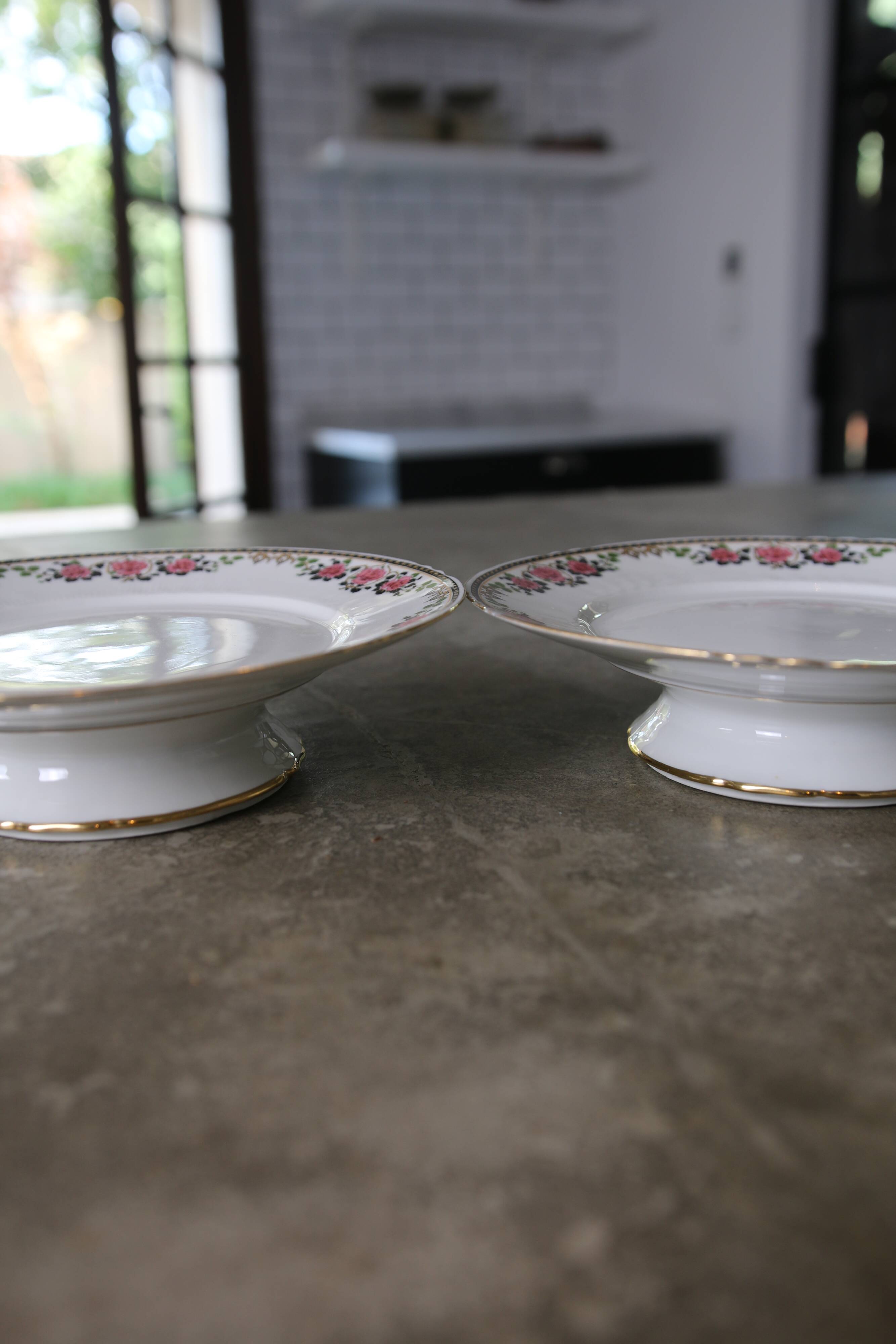 66-piece Limoges porcelain service, mid-20th century