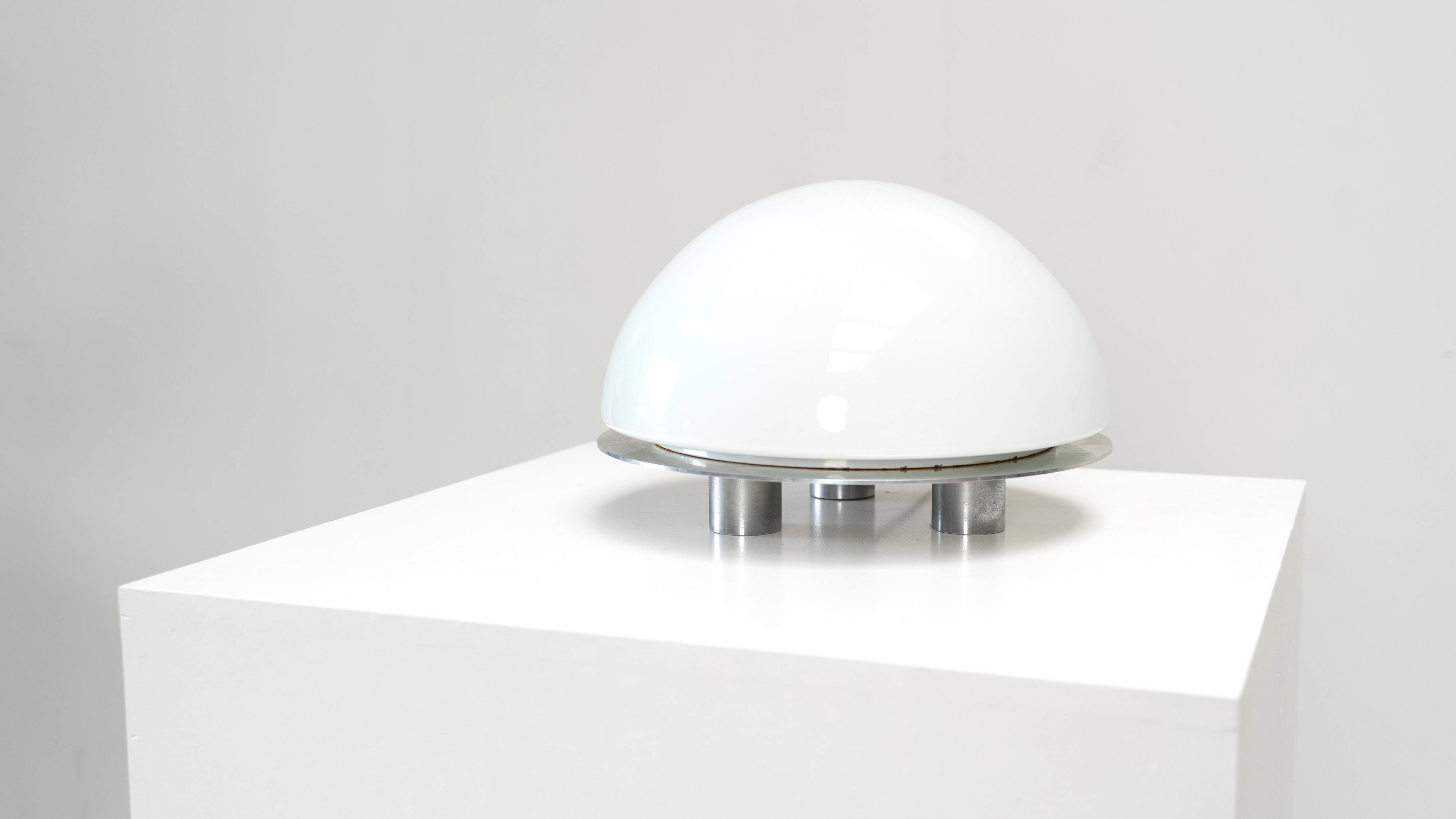 Lampe de table sculpturale italienne