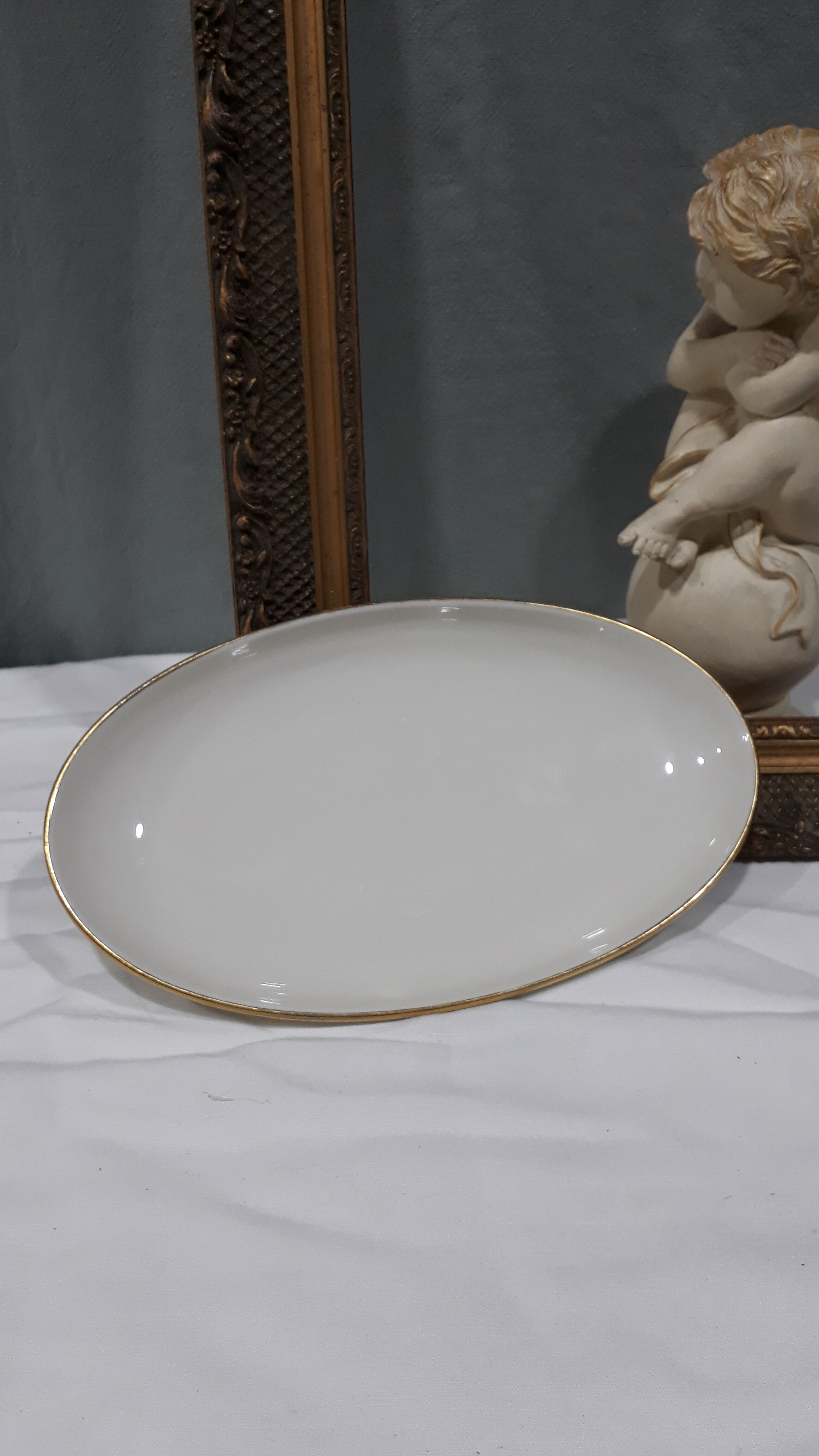 Small oval porcelain dish fürstenberg cream golden edging