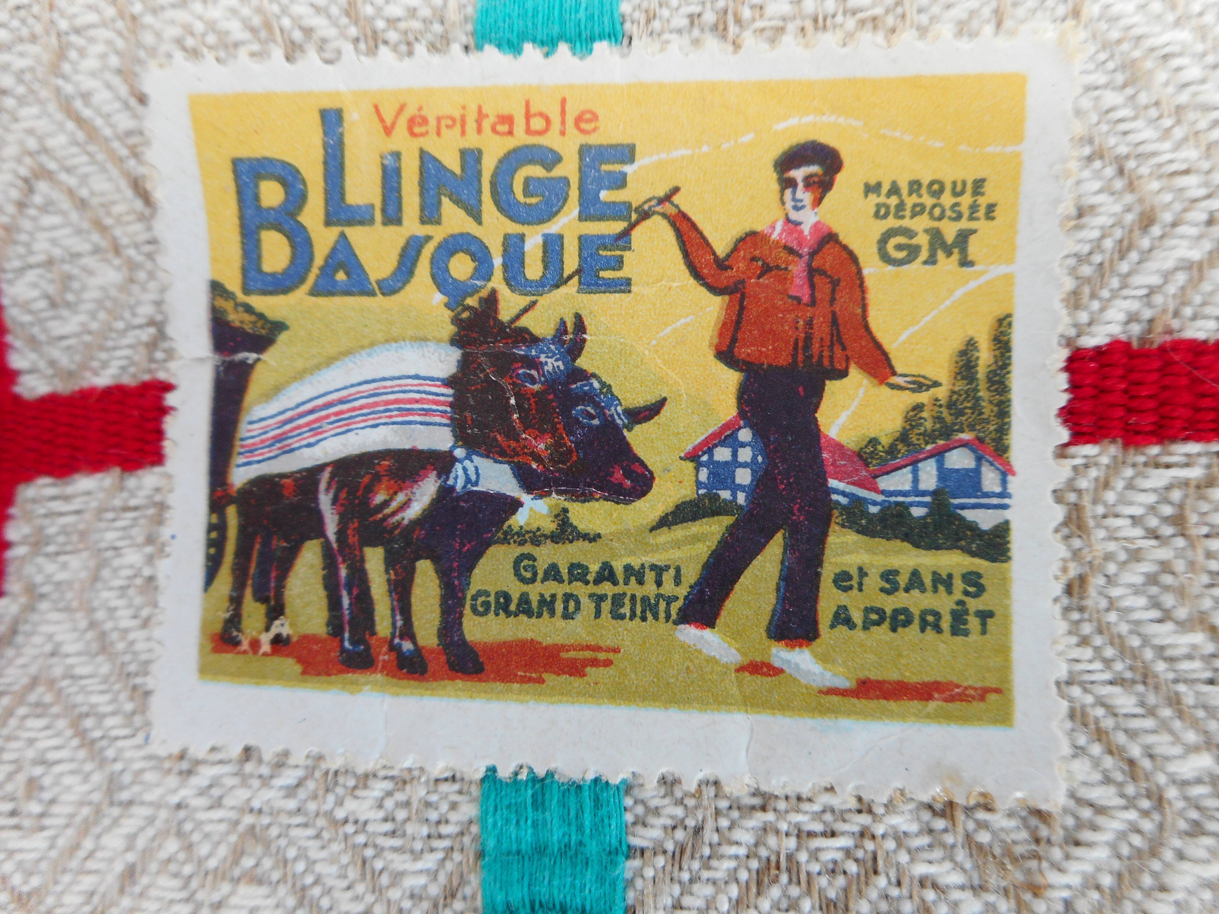 Basque tablecloth red and green stripes