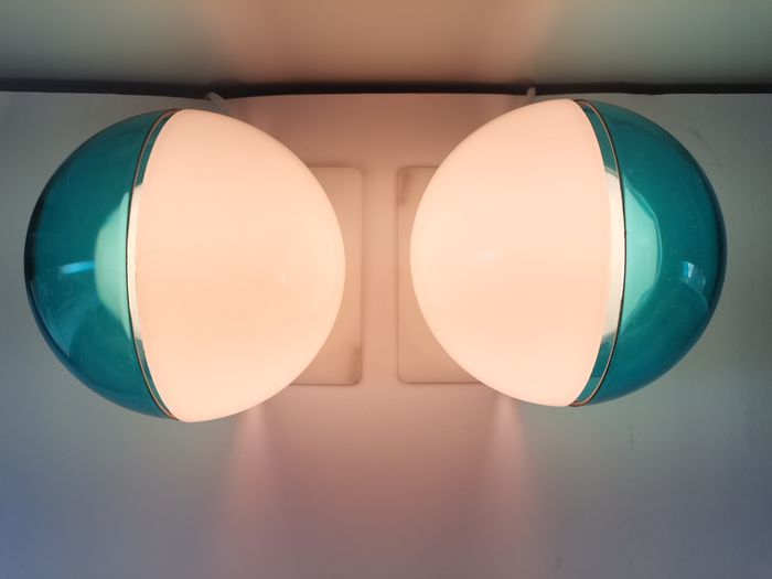 Pair of Italian lamps Guzzini Sirio