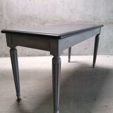 Table / Console
