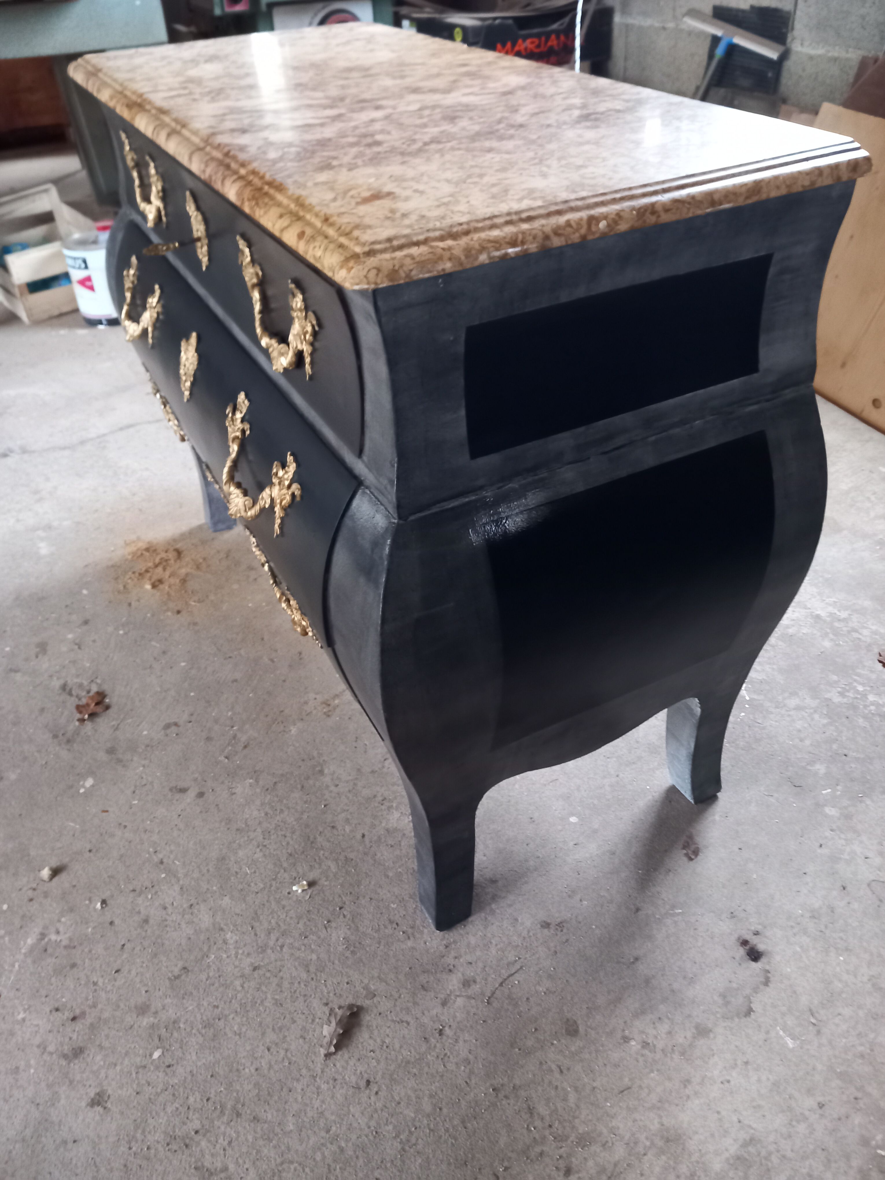 Chest of drawers Louis XV