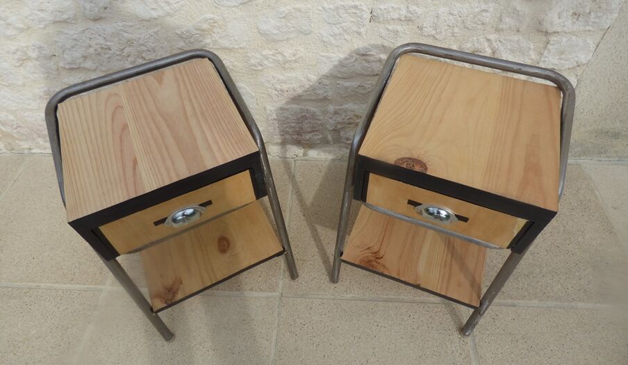 2 nightstands in wood and metal industrial style