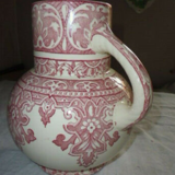 Broc or pitcher Longchamp Moorish décor pink