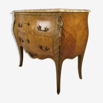 Louis XV curved jumping chest of drawers