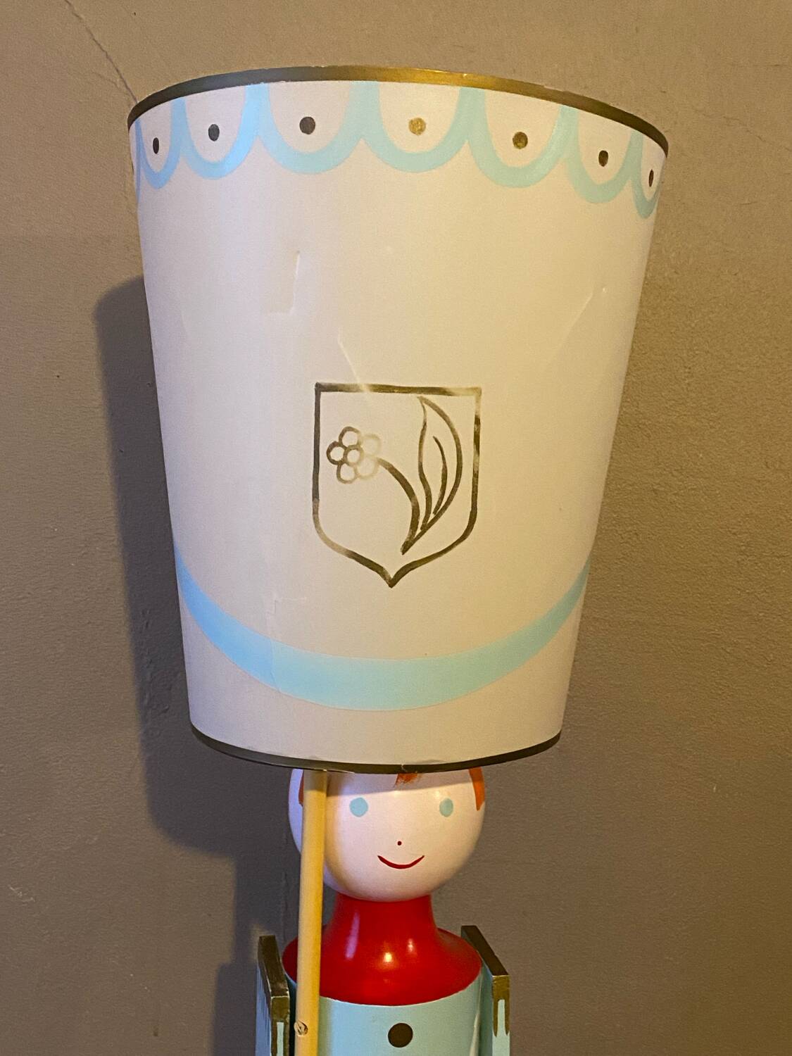 Vintage soldier floor lamp Suzanne bonnichon