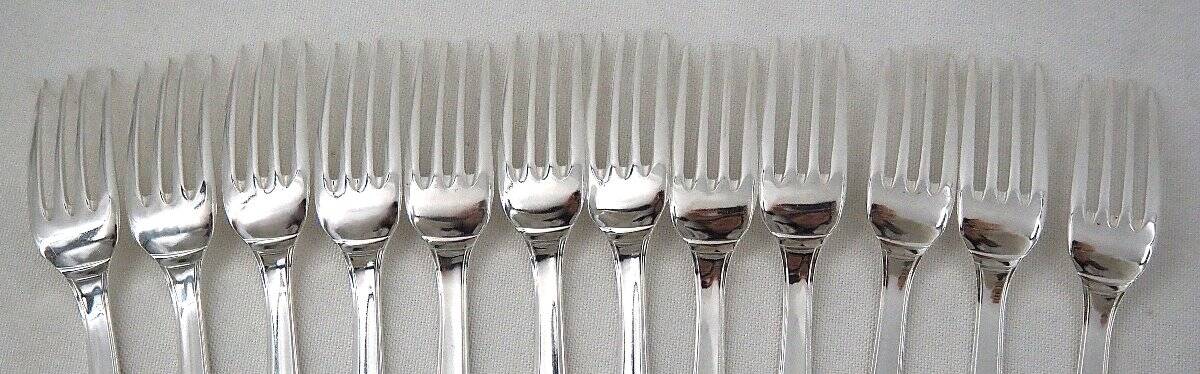 Christofle Atlas model, Art Deco, 12 dessert cutlery sets, 24 pieces, silver-plated metal.