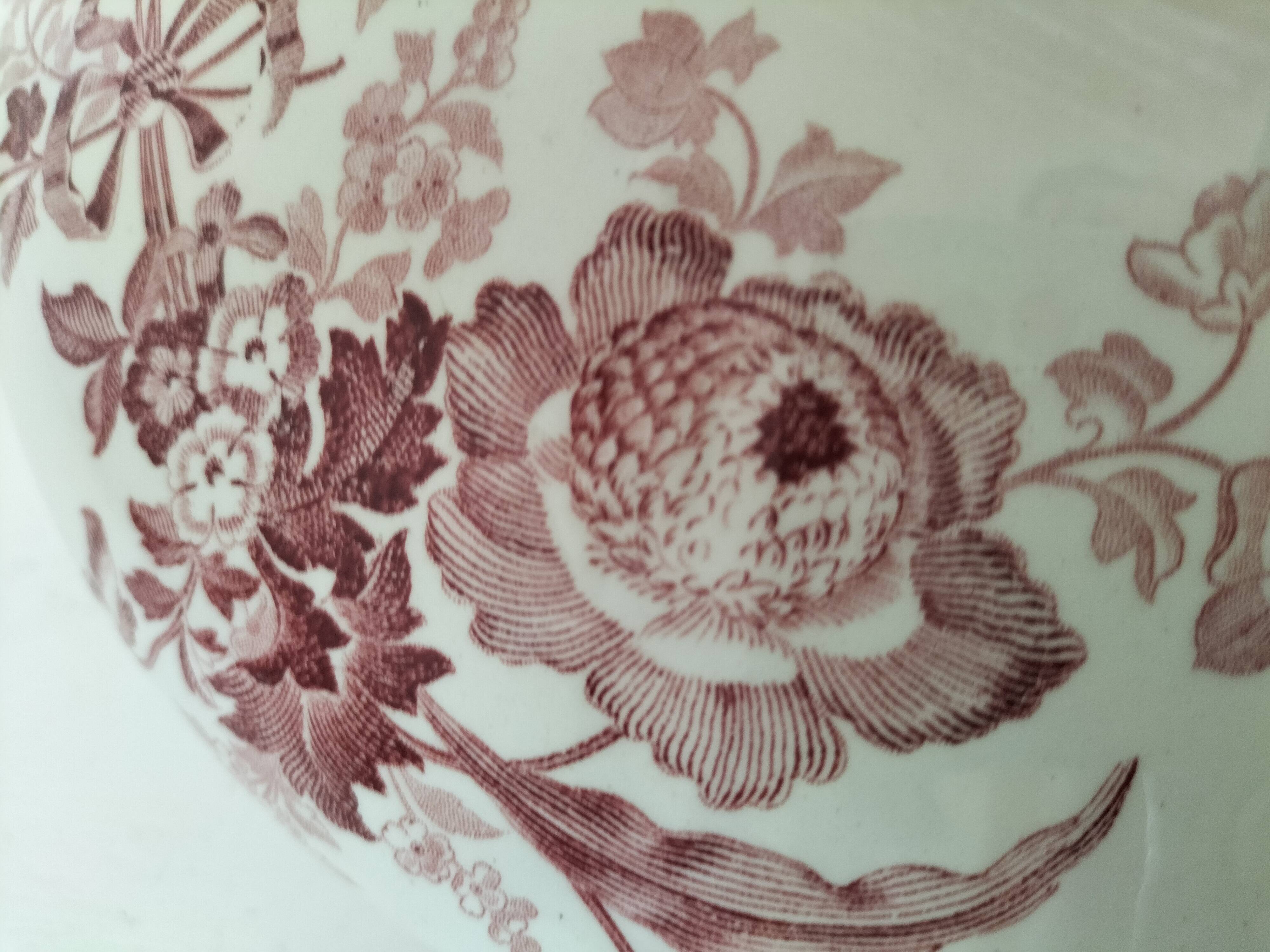 Ironstone soup tureen Sarreguemines Fontanges model (circa 1880–1900),