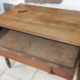 Farm table