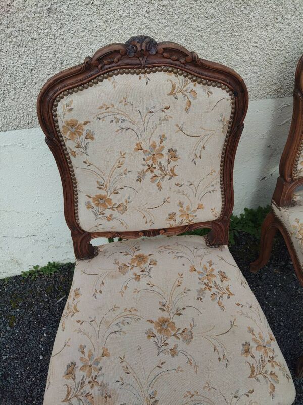 Suite de 3 fauteuils style Louis XV en bois sculpté – tapisserie tradi