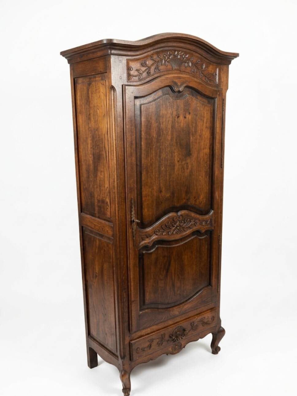 Louis XV style bonnetière in solid oak