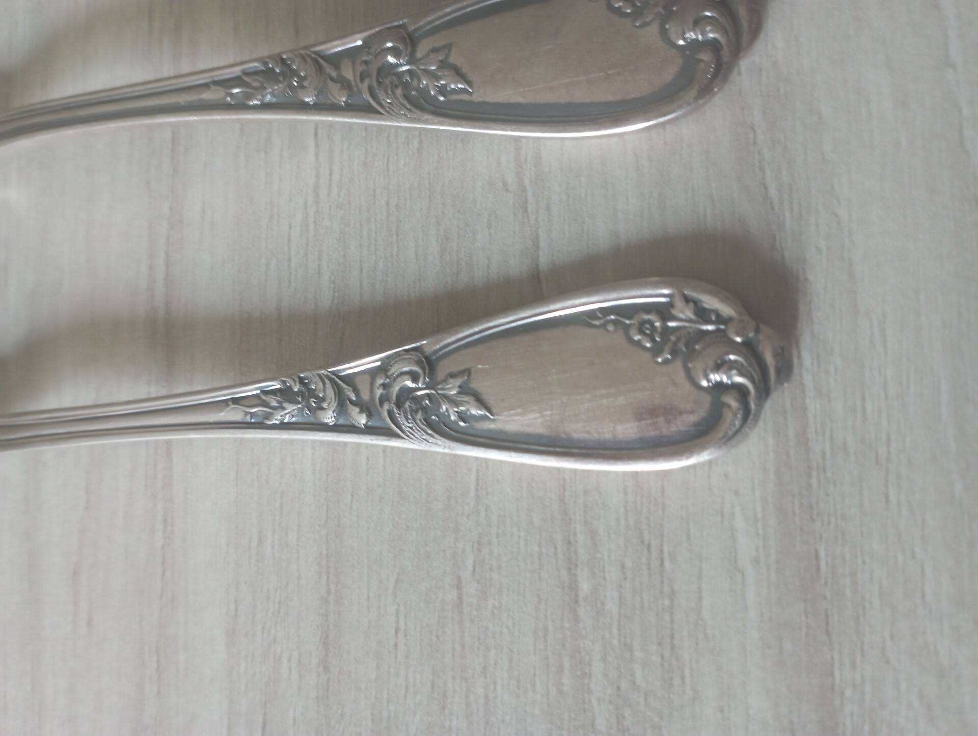 Set of 6 small silver metal spoons