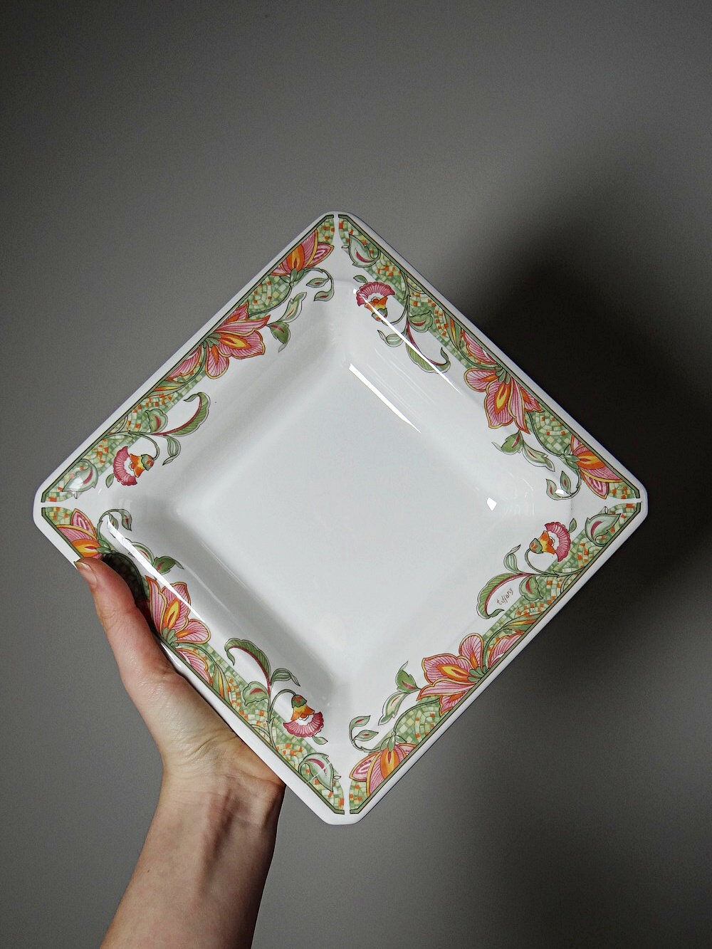 Set of 4 plates/dishes Tiffany Boutique, vintage Italian ceramic