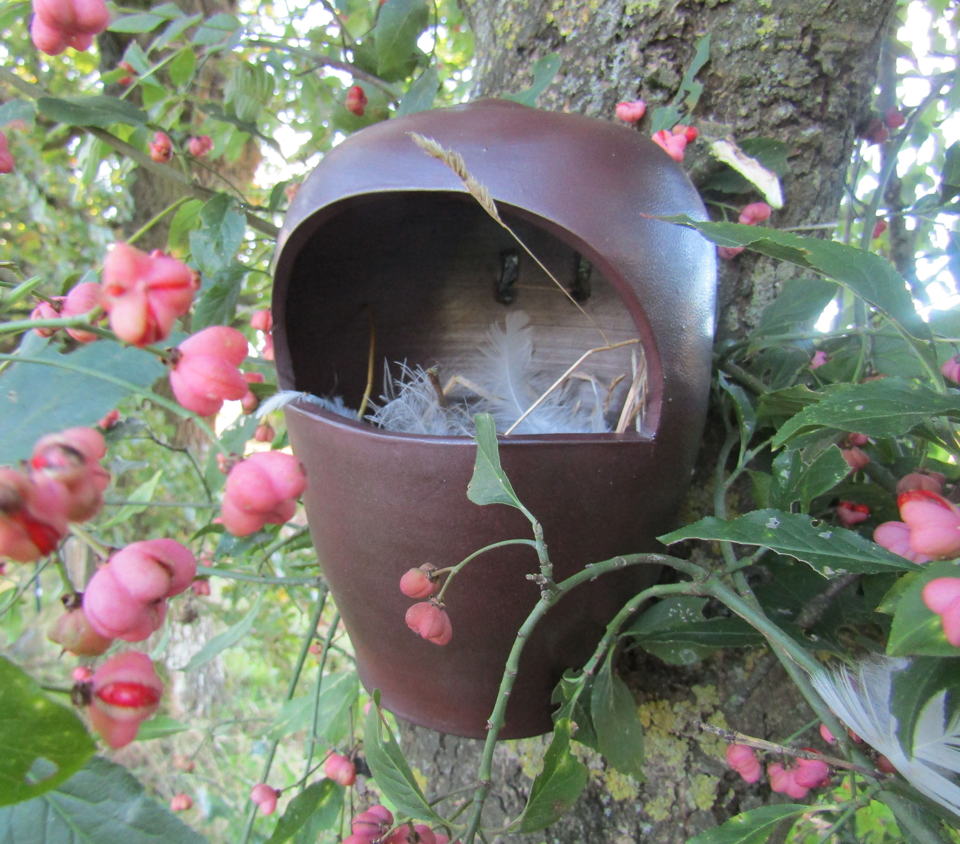 Popular art sandstone birdhouse by Le Tronquay